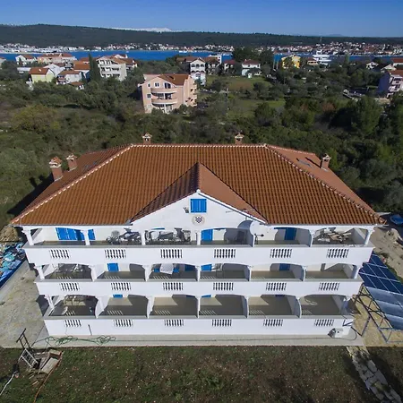Gasthof By The Sea